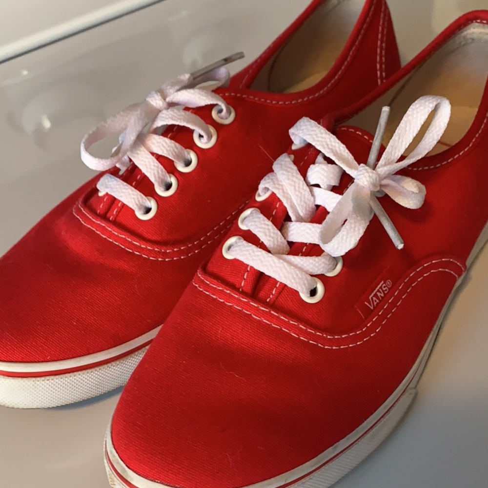 Vans - Picture 4 of 5
